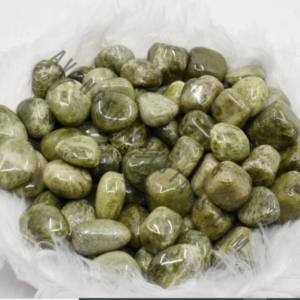 Wholesale Vesunite Gemstone Tumble Stones