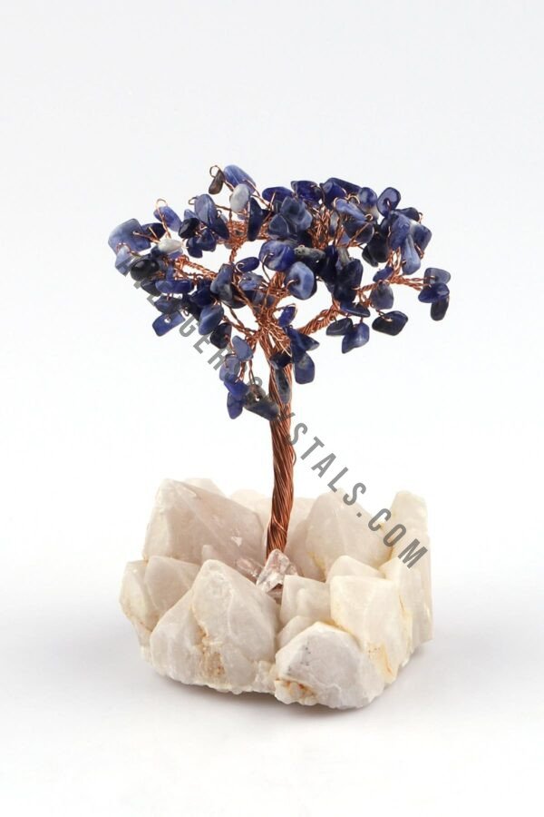 Sodalite Gemstone Chips Tree with Agate Slice Coaster Base